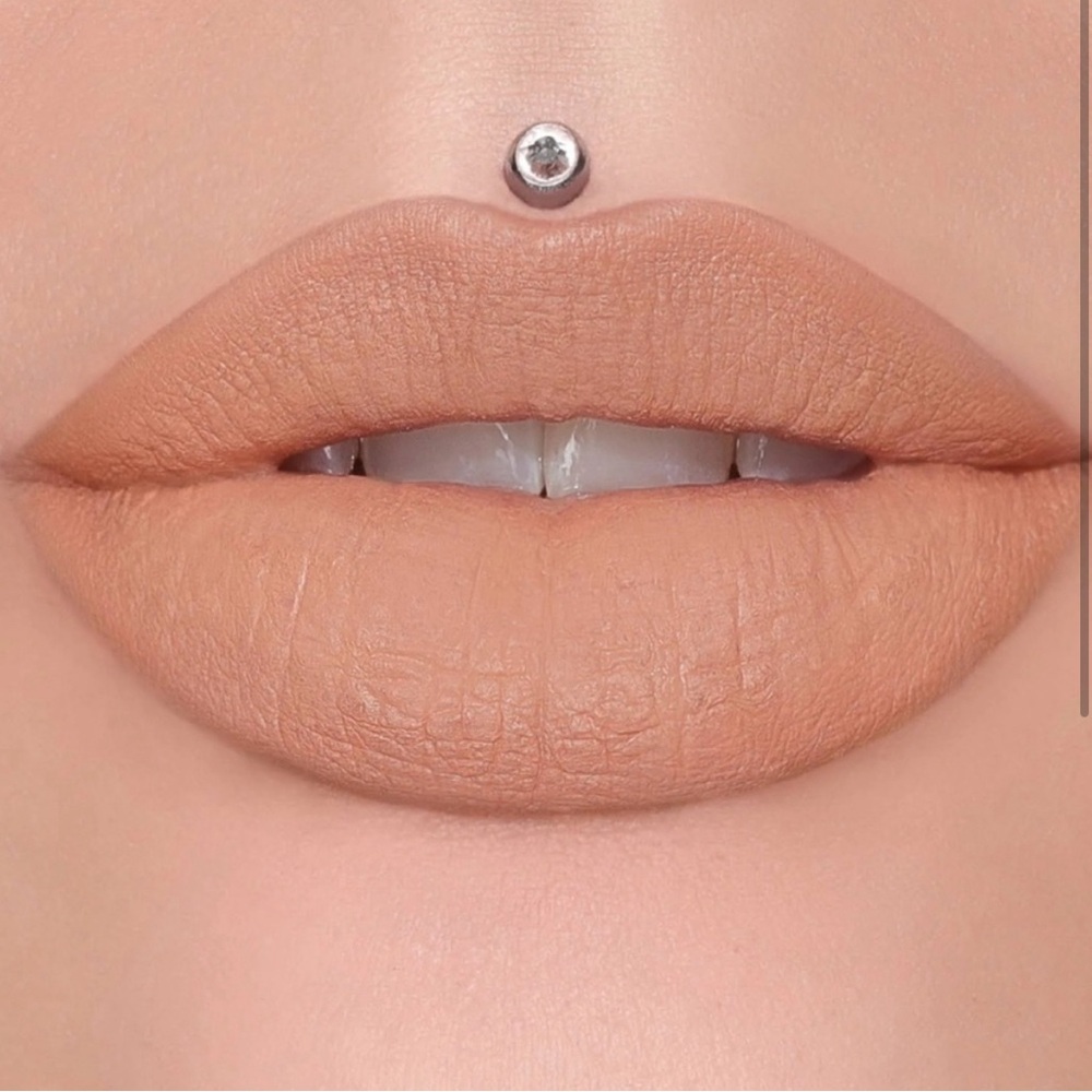 BNIB~Jeffree Star~Velvet Trap lipstick in Diet Mannequin&The Gloss “Blood Money” - Picture 2 of 7